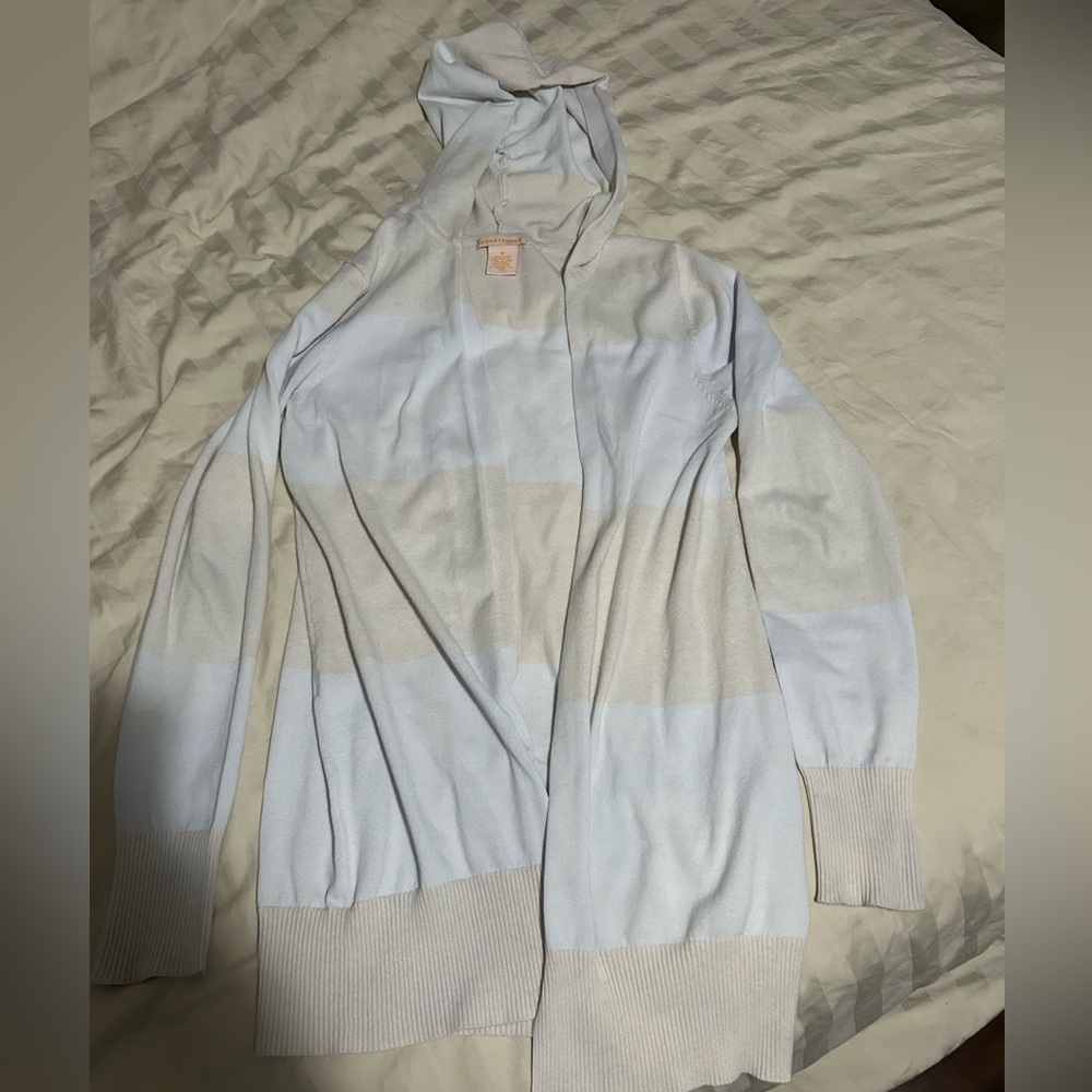 Women’s soft sweater jacket